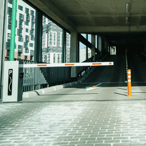 contrôle d'accès et surveillance - parking - contrôle moteur - Contrôle de l'éclairage